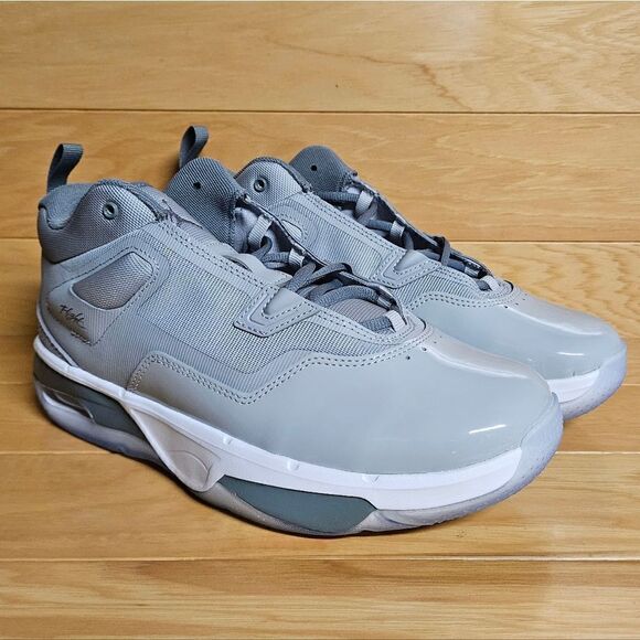 Nike Jordan Stay Loyal 3 GS Wolf Cool Grey White Basketball Shoes FB9922 012 - Picture 3 of 12